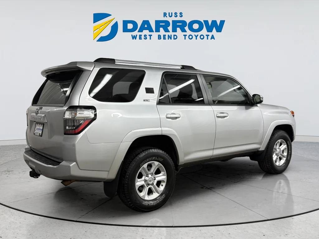 Used 2019 Silver Toyota SR5 Premium image 5
