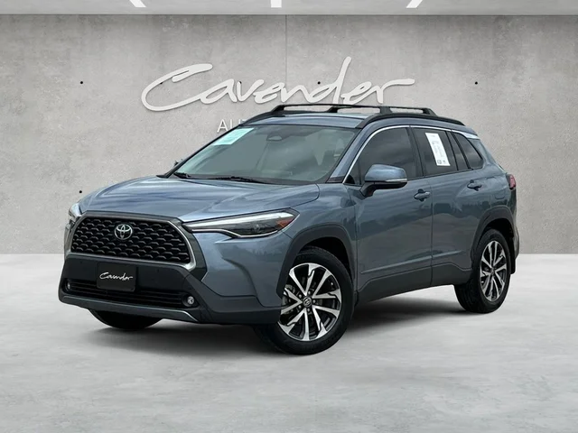 2024 Toyota Corolla Cross XLE