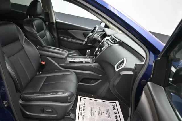 Used 2020 Deep Blue Pearl Nissan SL image 10