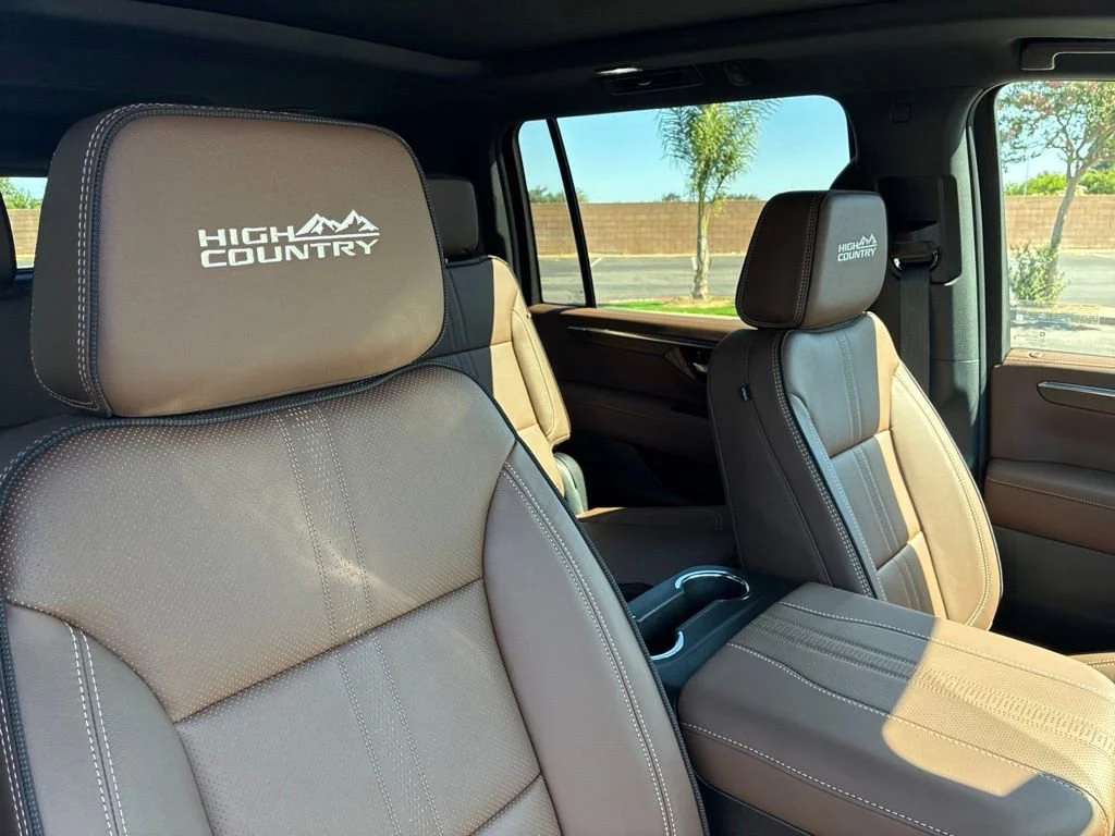 New 2026 Polar White Tricoat Chevrolet High Country image 29