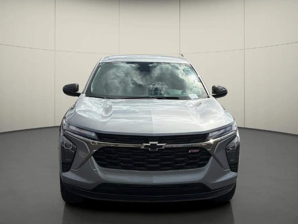 New 2026 Sterling Gray Metallic Chevrolet 1RS image 2
