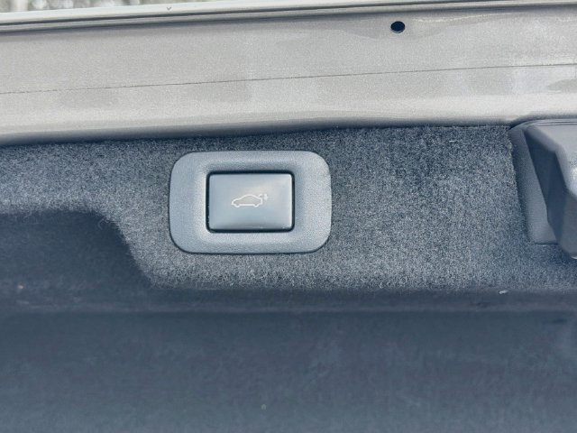 Used 2018 Silver Lexus LS 500 image 13