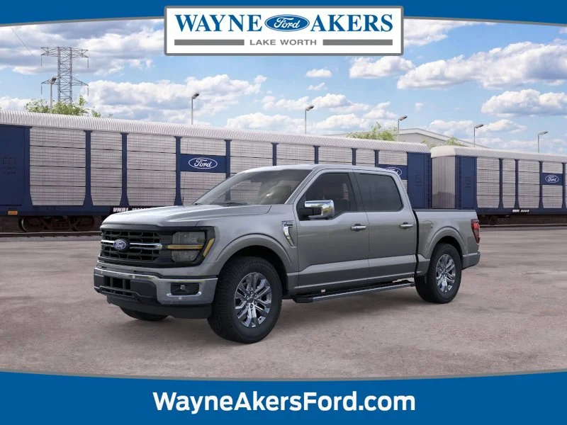 New 2026 Carbonized Gray Metallic Ford XLT image 1