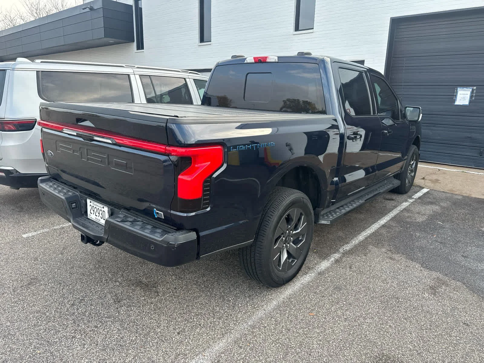 Used 2022 Antimatter Blue Metallic Ford LARIAT image 3