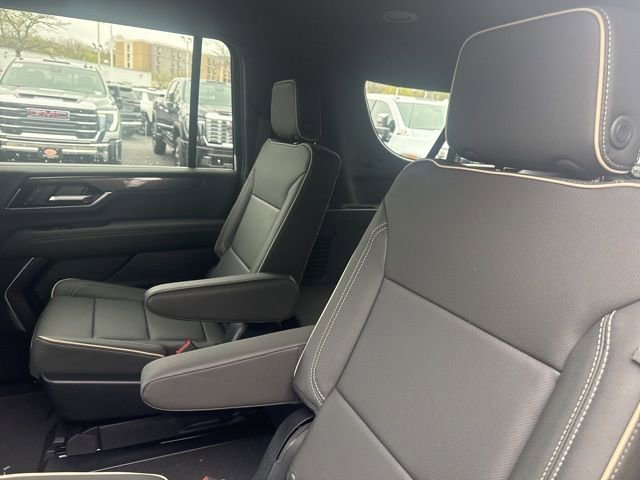 2026 GMC Yukon XL Elevation - Photo 25