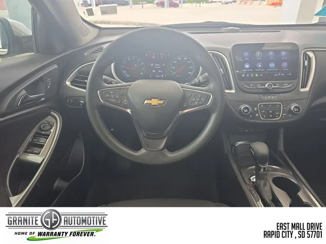 2025 Chevrolet Malibu 1LT - Photo 14