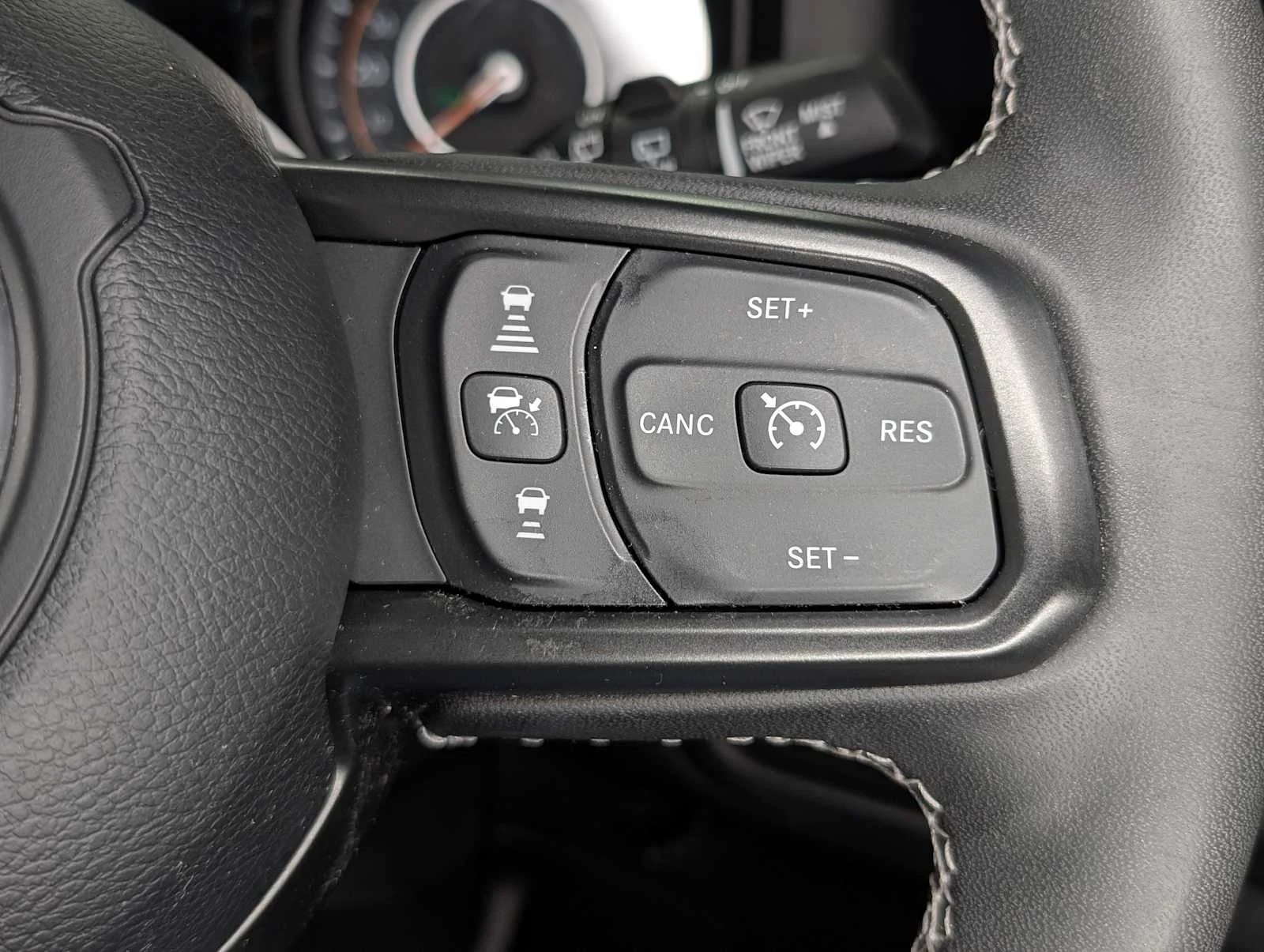 Used 2025 Black Clearcoat Jeep Rubicon image 34