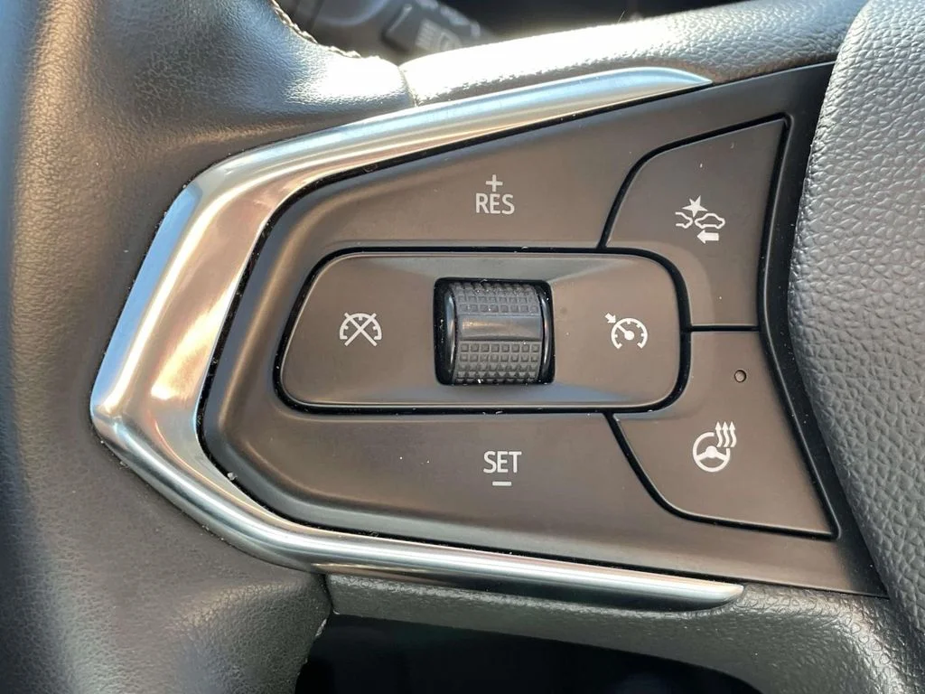 Used 2024 Mosaic Black Metallic Chevrolet LT image 28