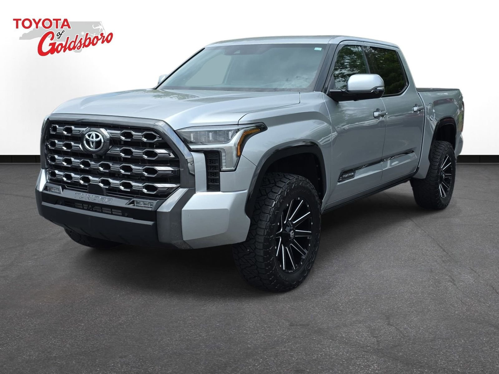 2023 Toyota Tundra Platinum 3.4L CrewMax 5.5' Bed's photo