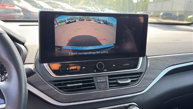 Certified Used 2023 Black Nissan 2.5 SV image 18