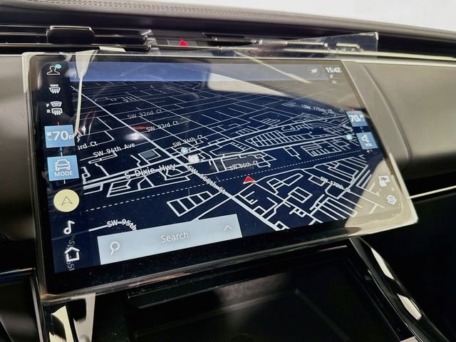 New 2026 Carpathian Grey Land Rover Dynamic SE image 16