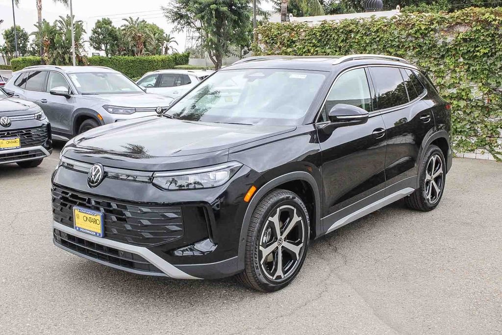 New 2026 Black Volkswagen 2.0T SE image 3