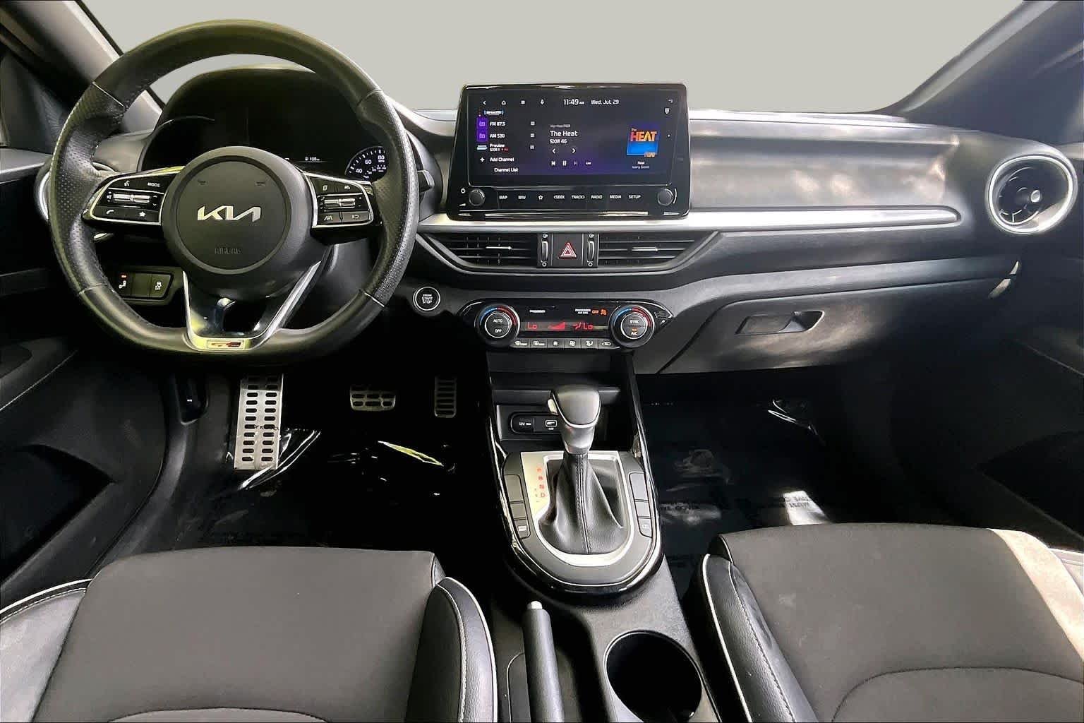 Used 2023 Aurora Black Kia GT-Line image 15