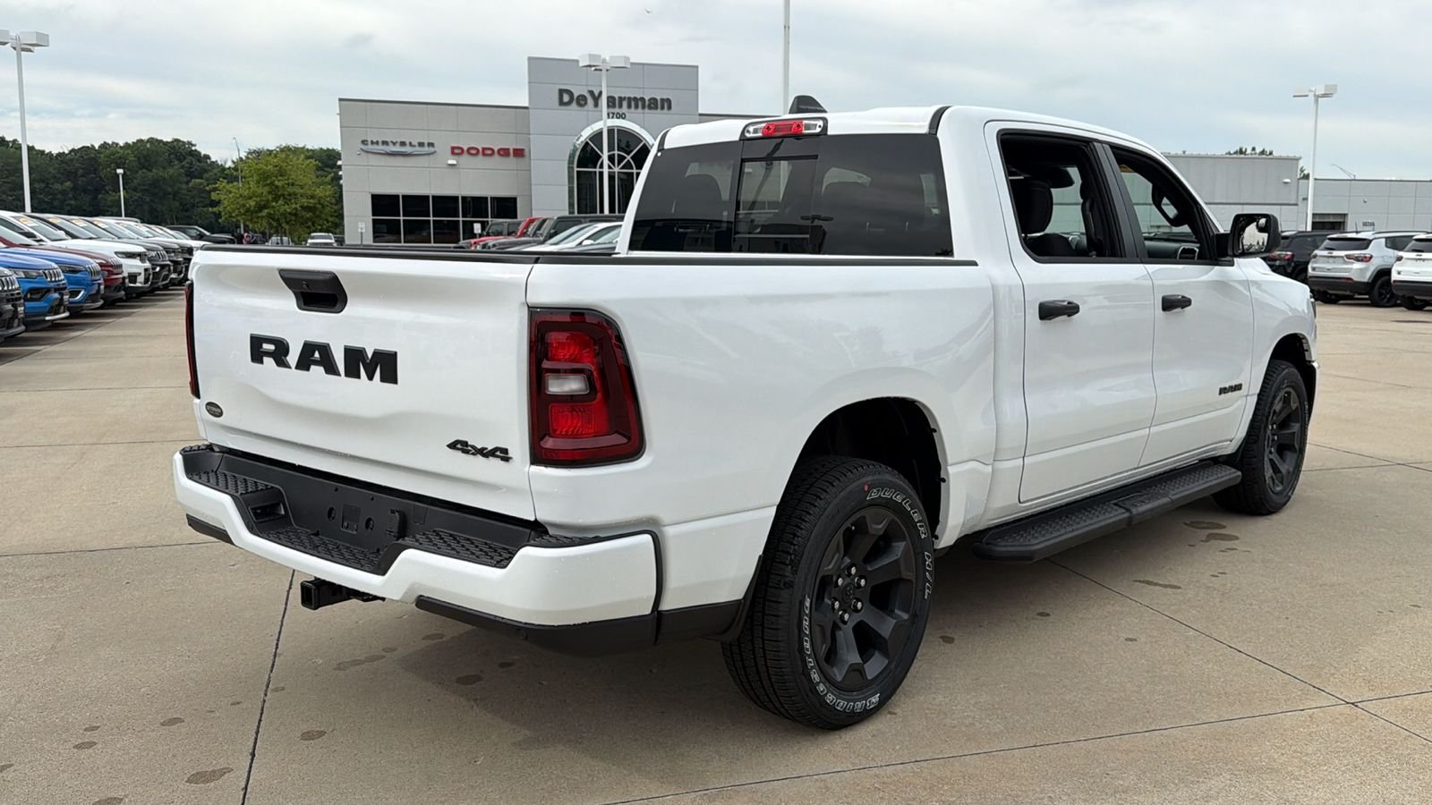 New 2026 Bright White Clearcoat RAM Express image 9