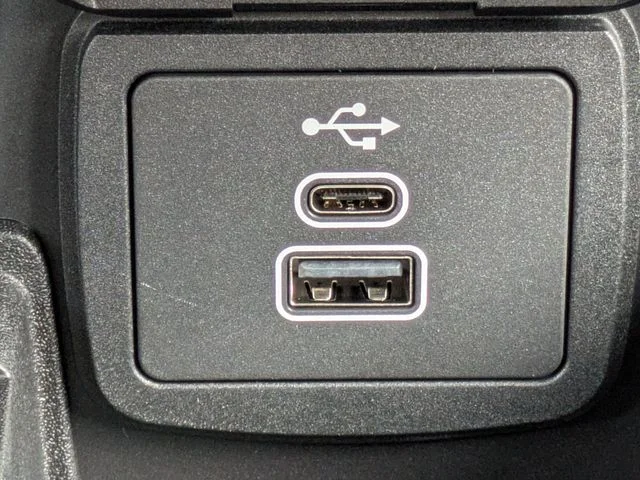New 2026 Avalanche Gray Ford Outer Banks® image 23