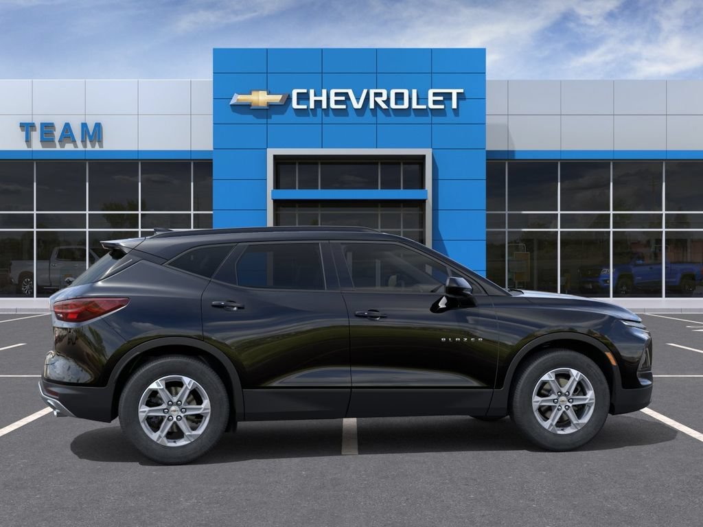 New 2026 Black Chevrolet 2LT image 5