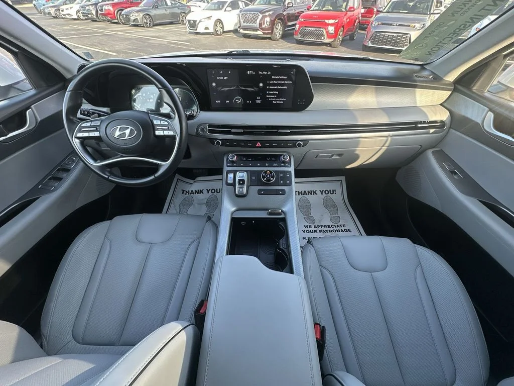 Used 2023 White Hyundai SEL image 21