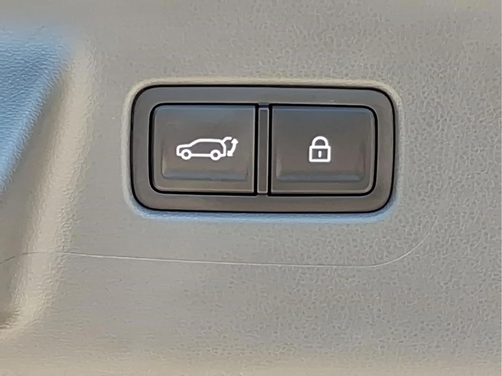 Used 2025 Phantom Black Hyundai Calligraphy image 11