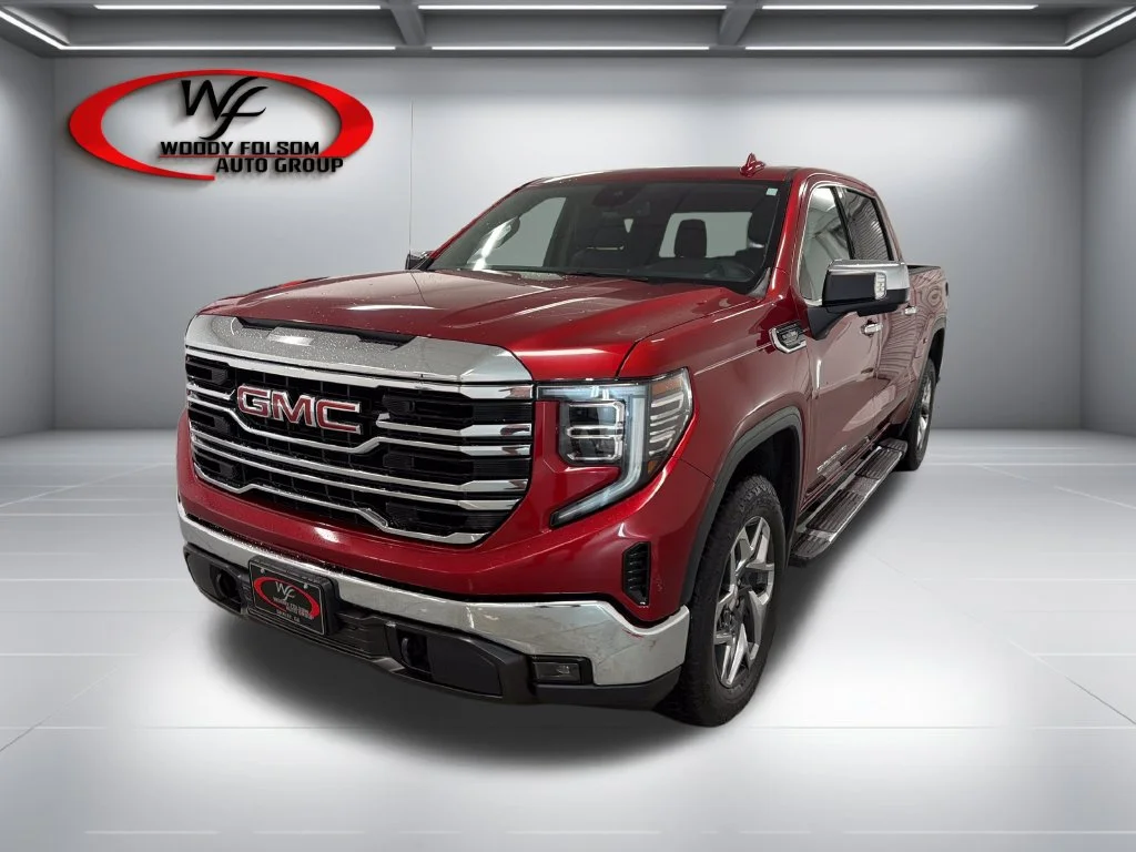Used 2023 Red GMC SLT image 3
