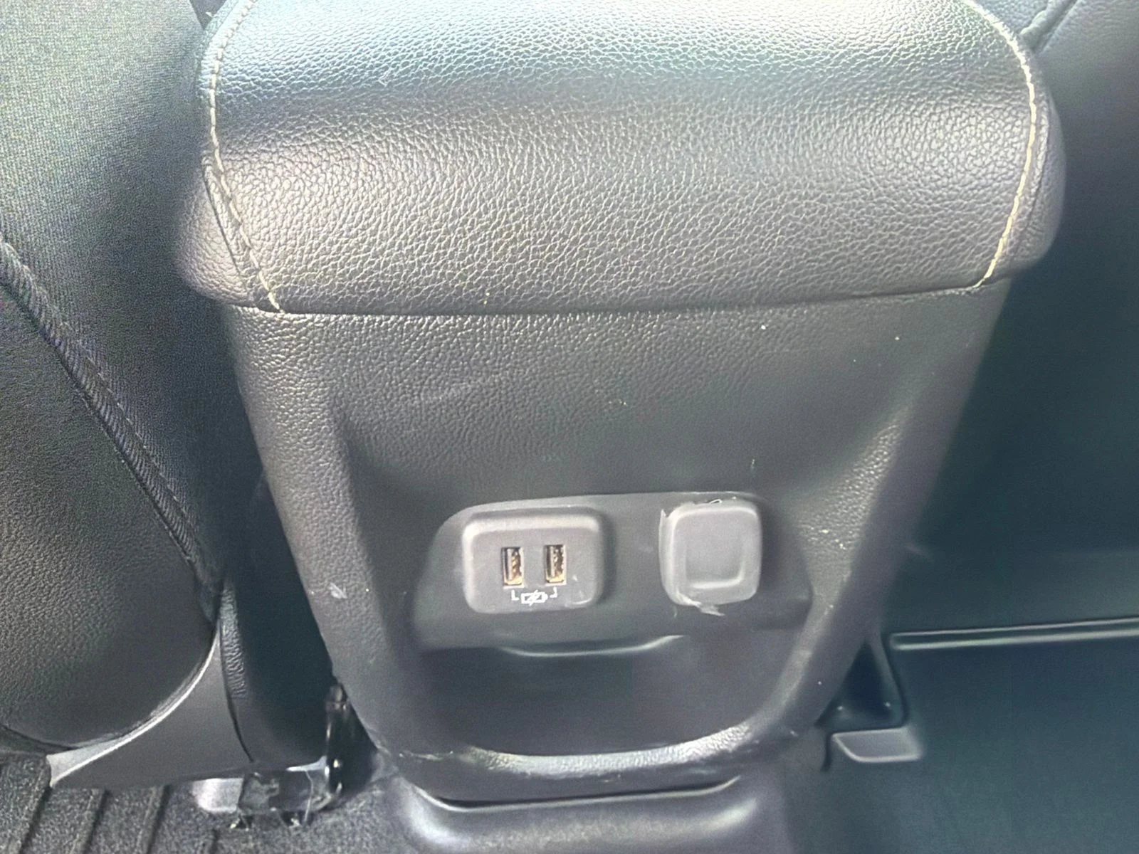 Used 2021 Beige Chevrolet ZR2 image 26