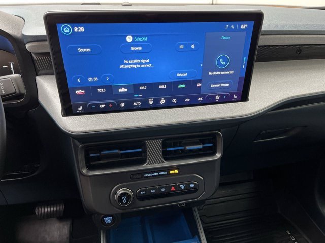 Used 2026 Orange Fury Metallic Tri-Coat Ford XLT image 15