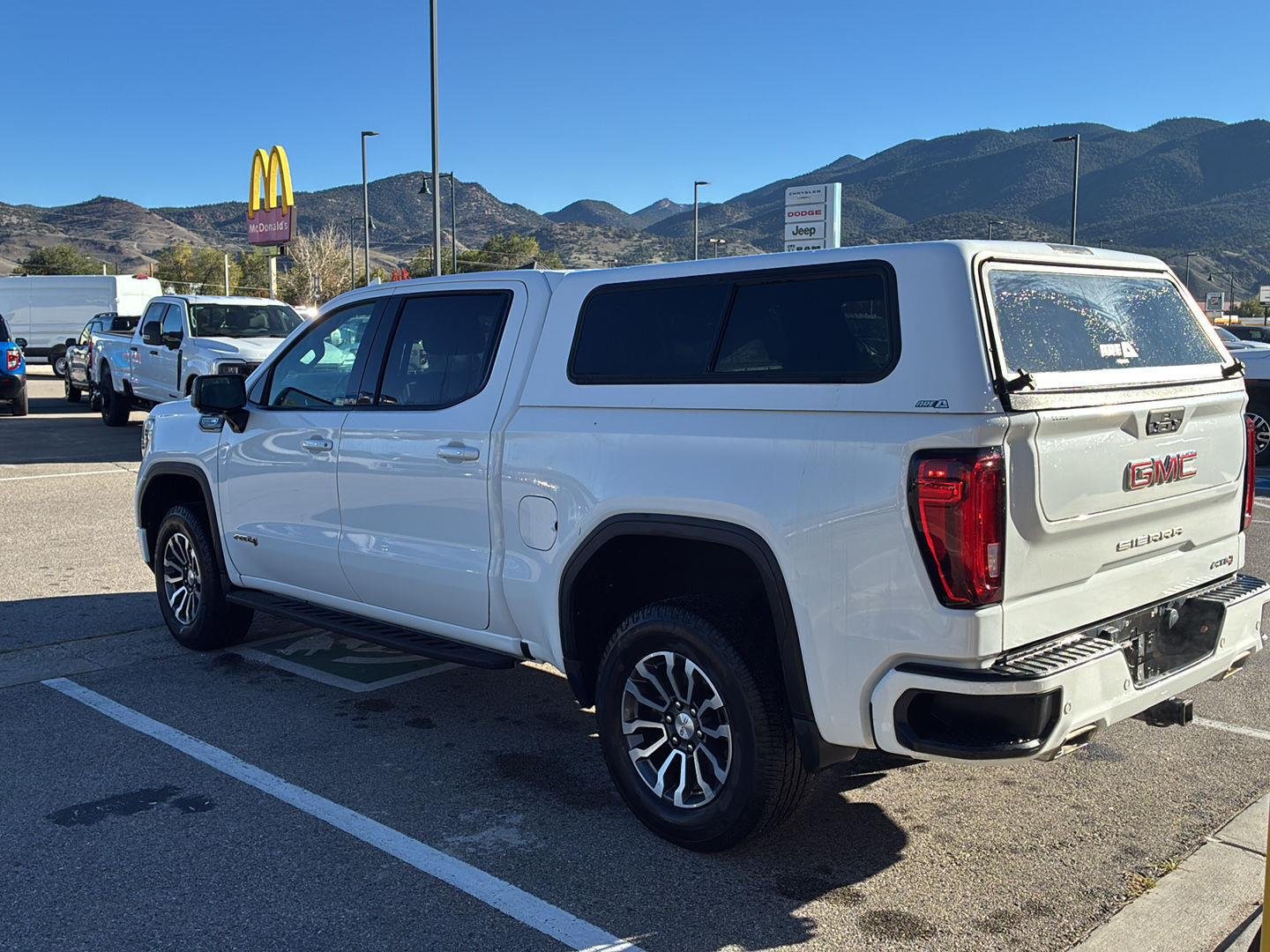Used 2021 Summit White GMC AT4 image 4