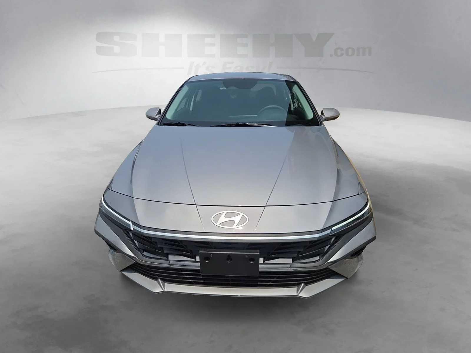 Used 2025  Hyundai SE image 14