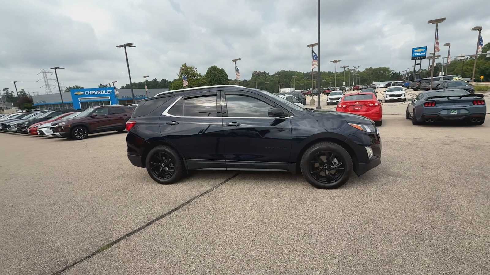 Certified Used 2020 MIDNIGHT BLUE METALLIC Chevrolet LT image 9