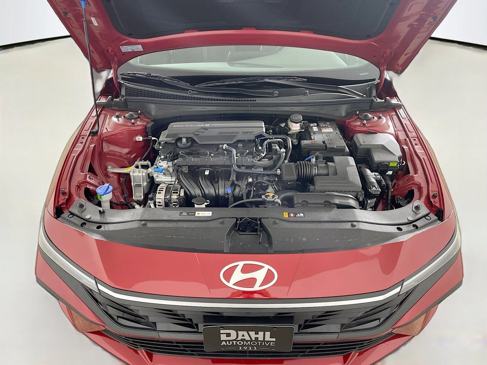 Used 2025 Ultimate Red Hyundai SE image 29