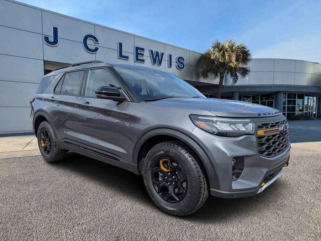 2026 Ford Explorer Tremor 4WD's photo