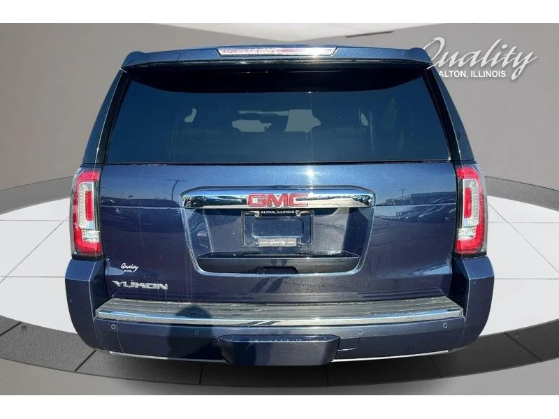 Used 2019 Dark Sapphire Blue Metallic GMC Denali image 5