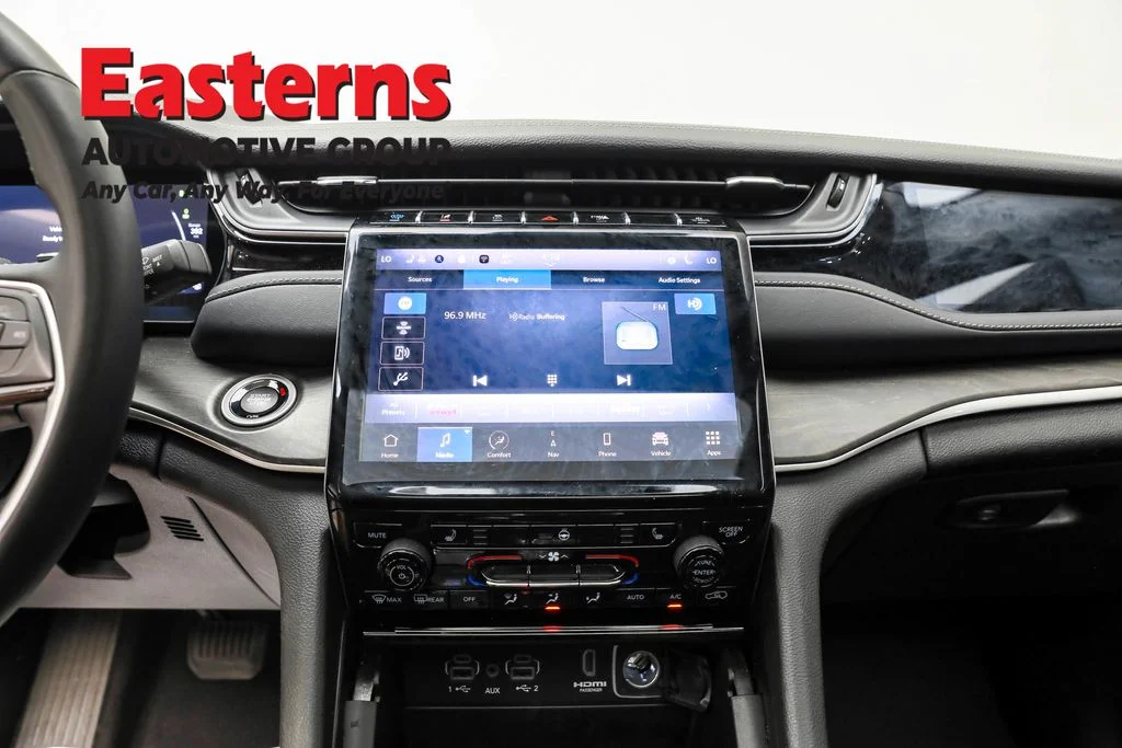 Used 2023 Gray Jeep 4xe image 10