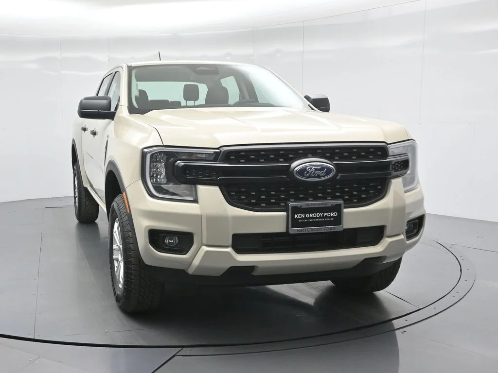 New 2025 Beige Ford XL image 53