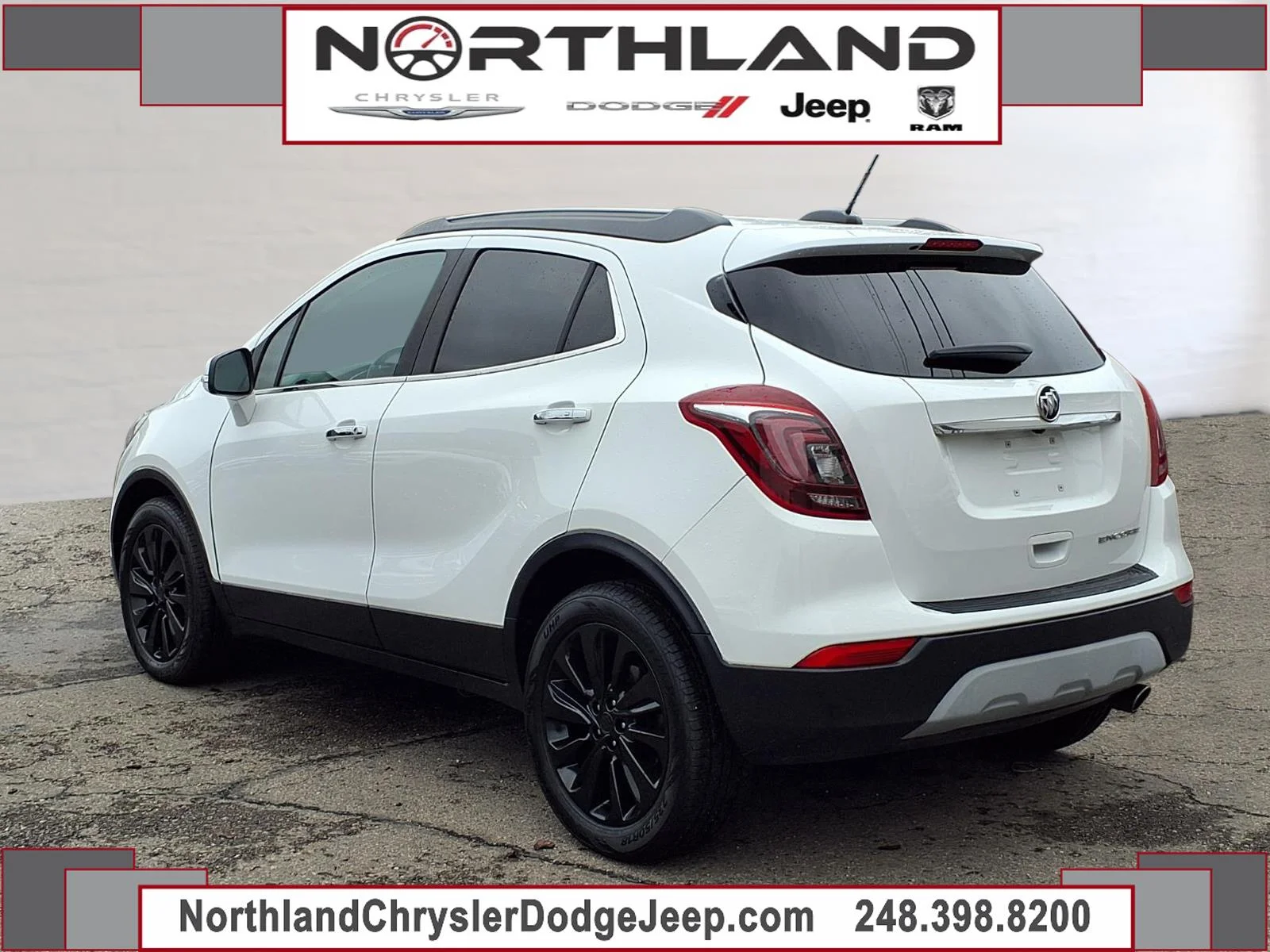 Used 2019 Buick Encore Essence with VIN KL4CJCSM6KB771463 for sale in Oak Park, MI