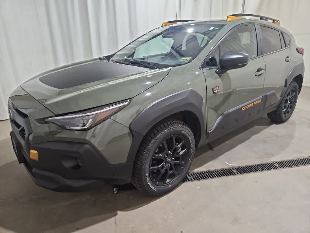 Used 2026 Alpine Green Subaru Wilderness image 2