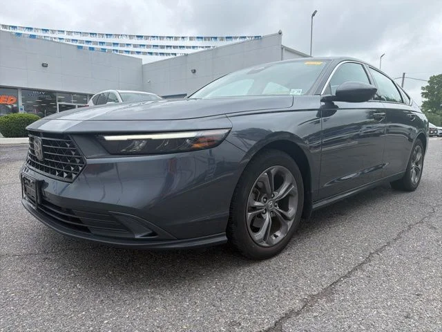 2023 Honda Accord 1.5T EX w/o BSI CVT's photo