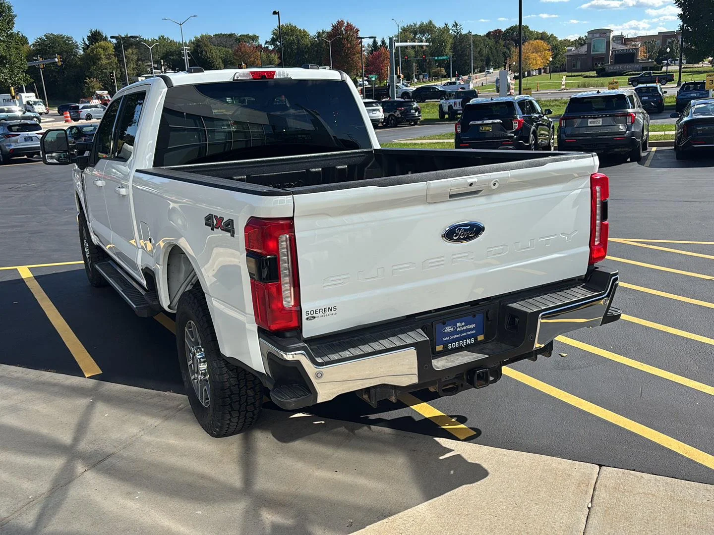 Certified Used 2026 Oxford White Ford Lariat image 7
