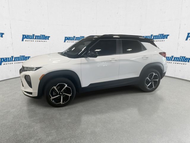 Used 2022 Summit White Chevrolet RS image 5