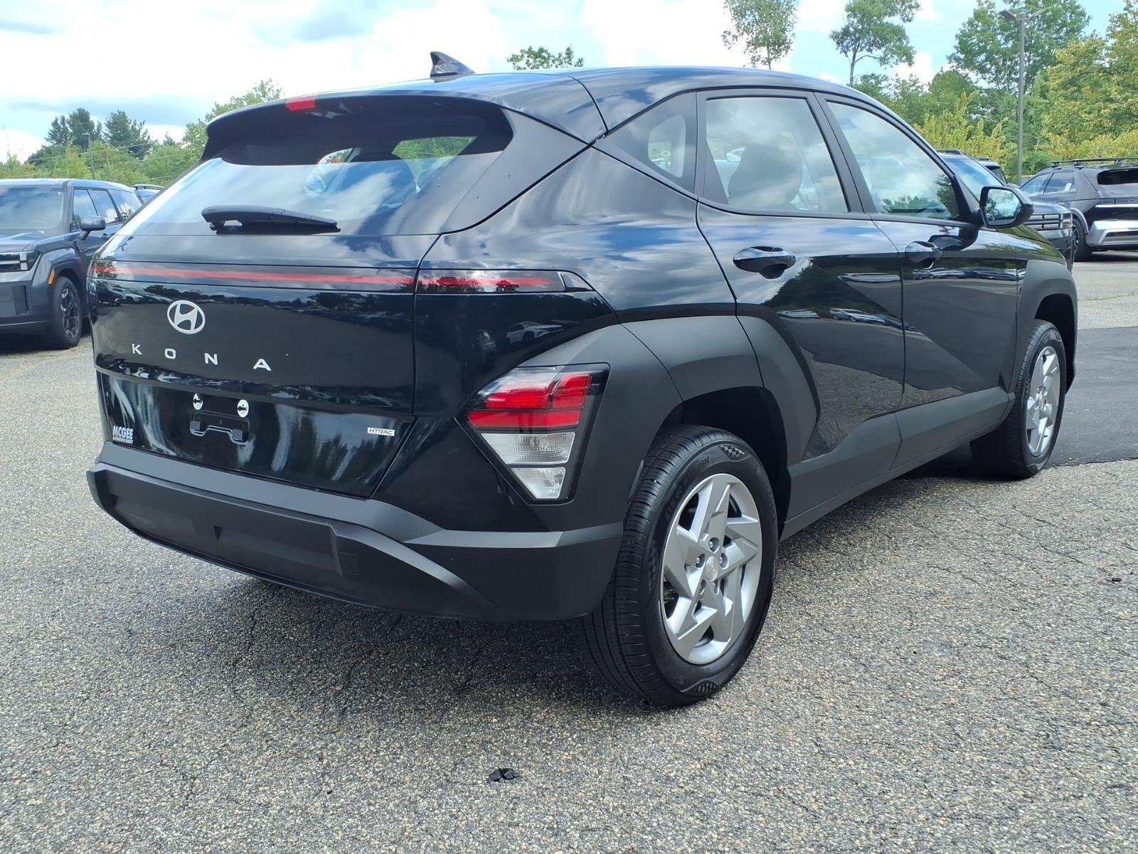 Certified Used 2026 Abyss Black Pearl Hyundai SE image 5