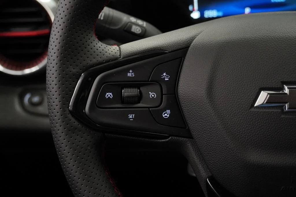 New 2026 Mosaic Black Metallic Chevrolet 2RS image 19