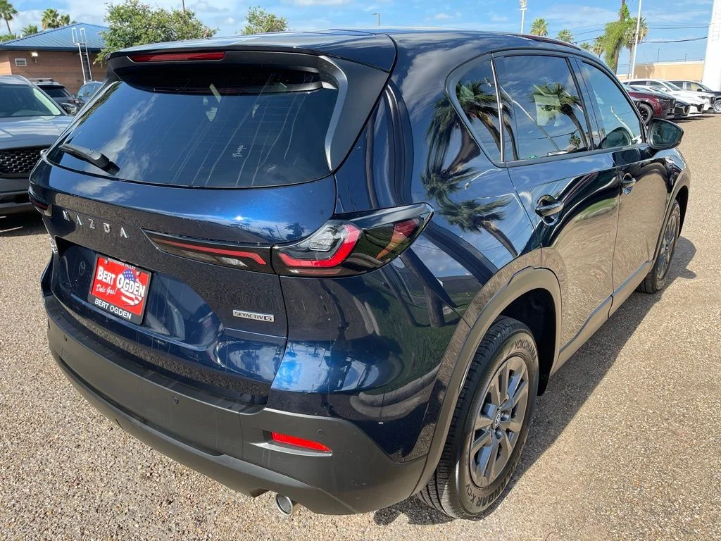 New 2026 Navy Blue Mica Mazda 2.5 S Select AWD image 8