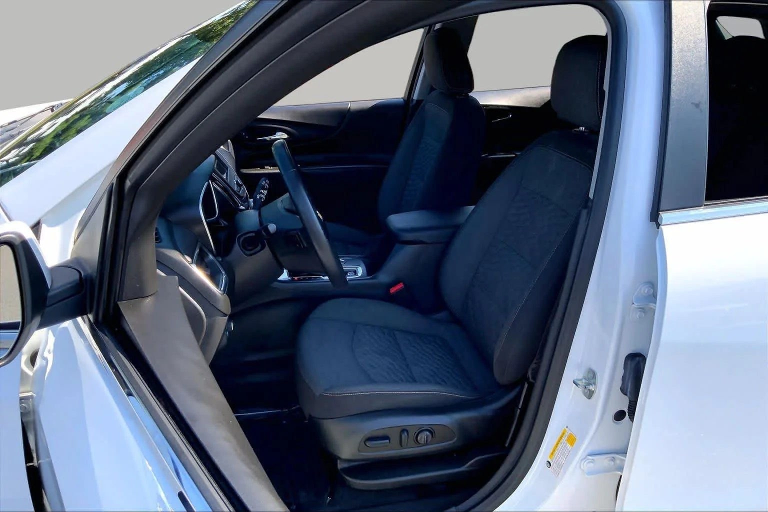 Used 2021 Summit White Chevrolet LT image 8