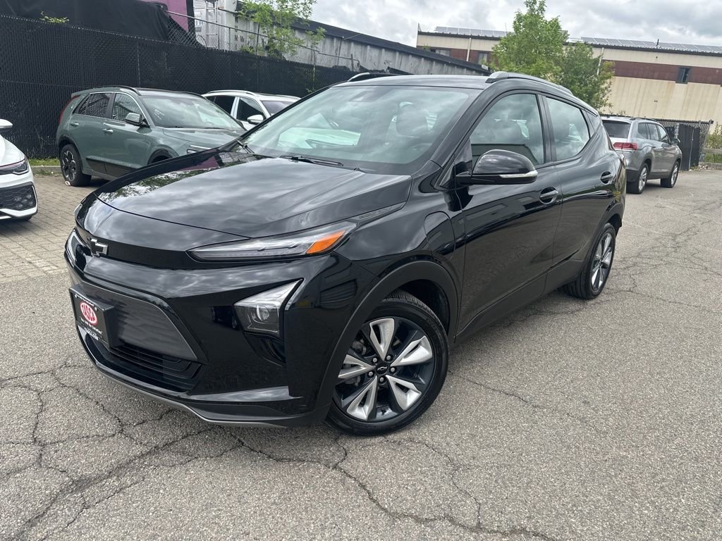 2023 Chevrolet Bolt EUV LT's photo