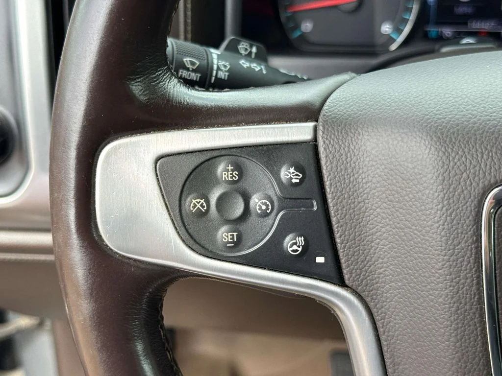 Used 2017 Gray GMC SLT image 39