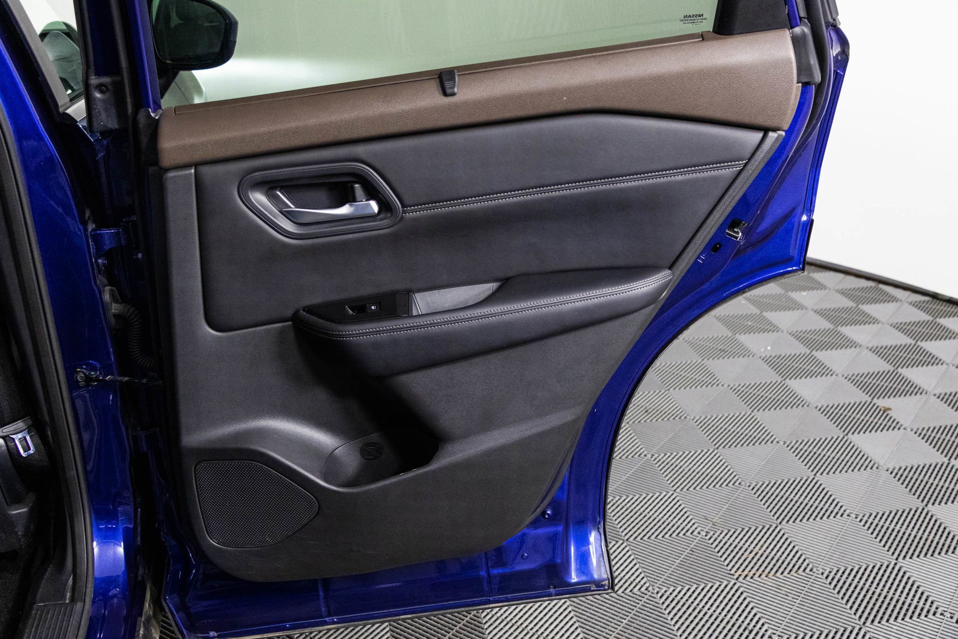 2023 NISSAN ROGUE - Image 38