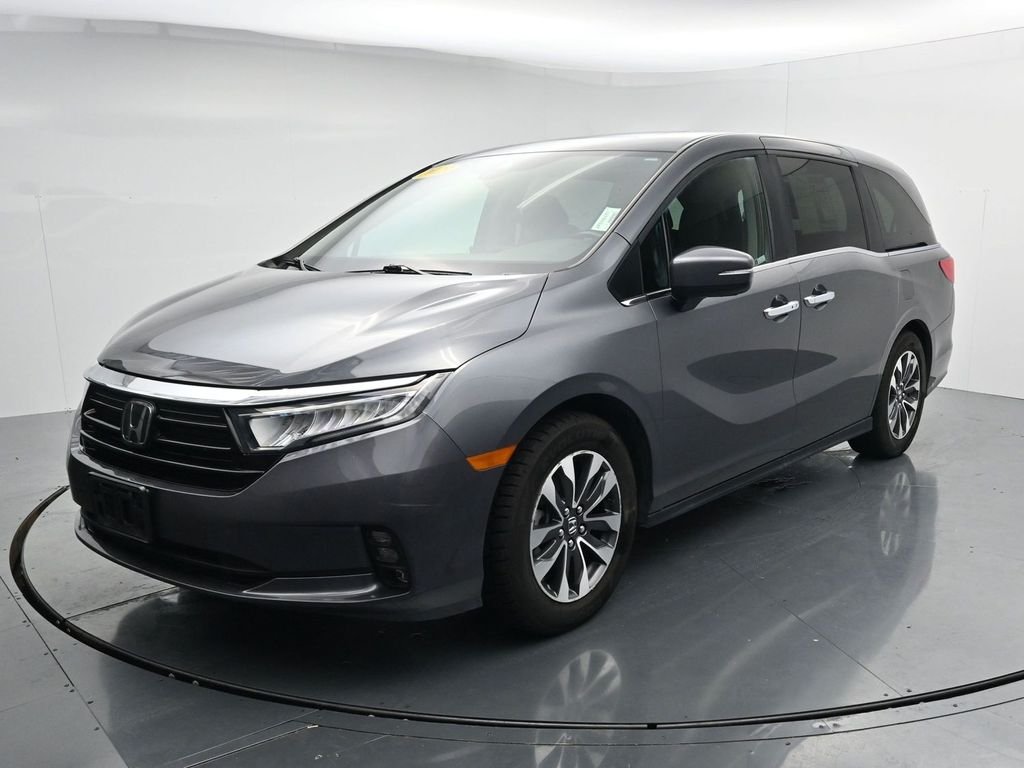Used 2023  Honda EX-L image 4