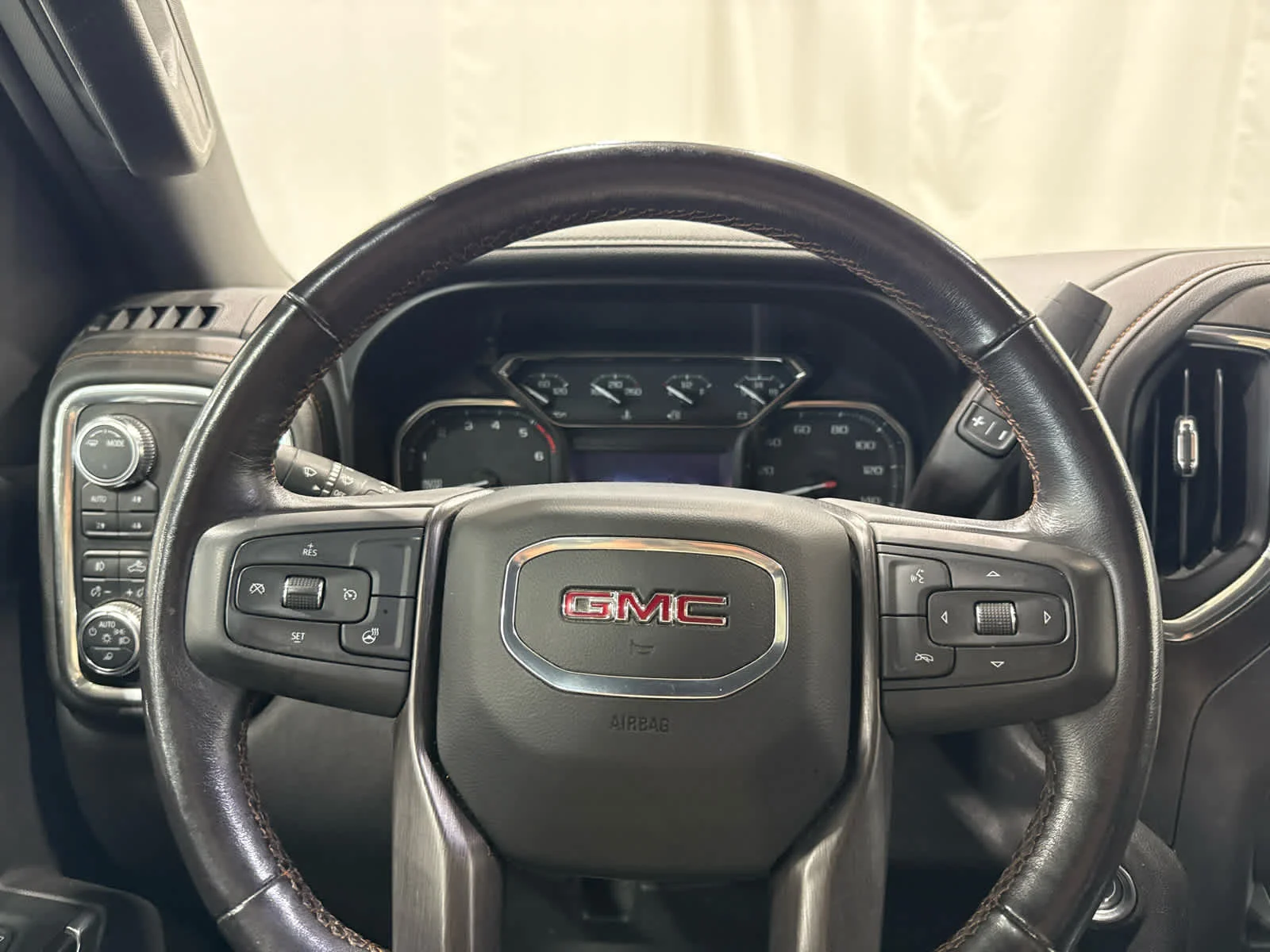 Certified Used 2021 ONYX BLACK GMC AT4 image 16