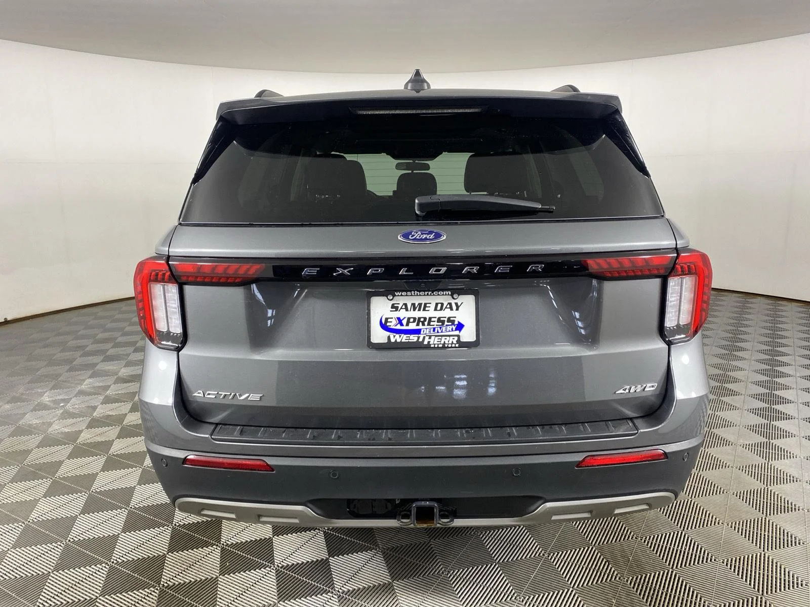 Used 2025 Carbonized Gray Ford Active image 6