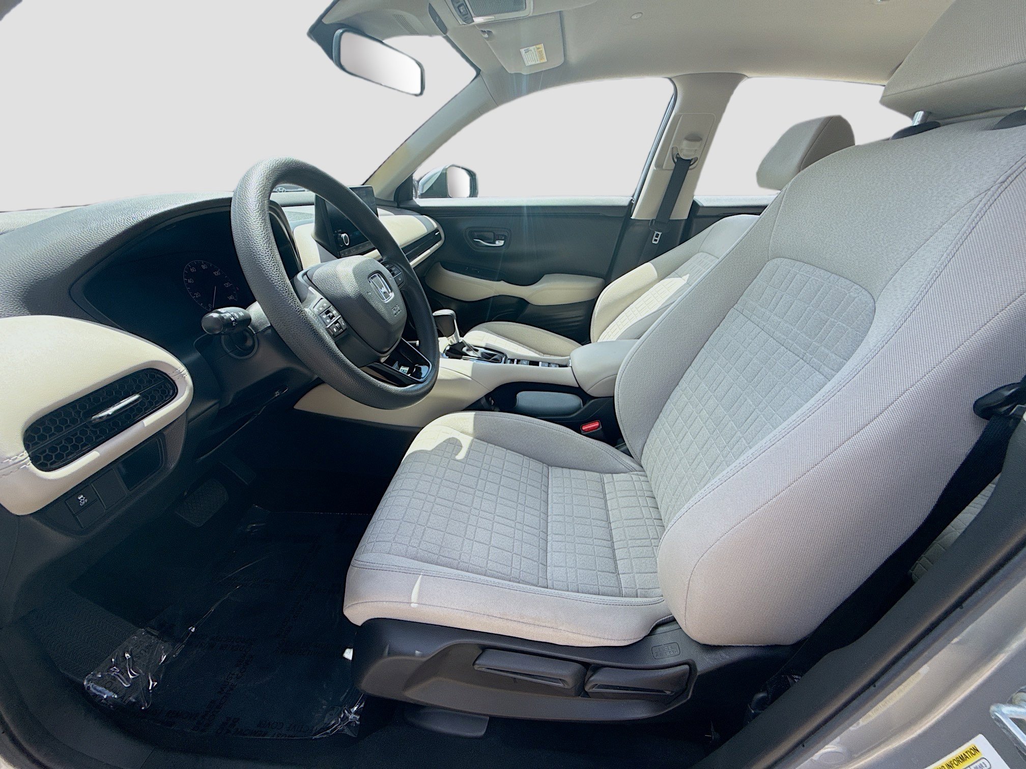 2023 Honda HR-V LX - Photo 18