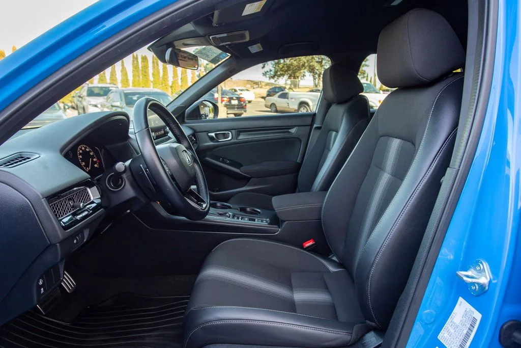 Certified Used 2024 Boost Blue Pearl Honda 2.0L SPORT image 9